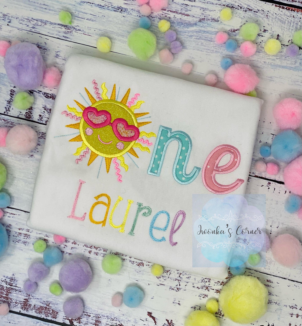 Girl Personalized 1st birthday Tee, First Birthday Sunshine Shirt, Shirt with Yellow Sun and name, Custom birthday Applique tee